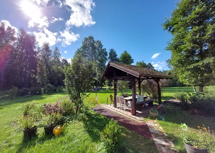 Apartamenti Plienciema 4 Cilvekiem, Pirma Stava